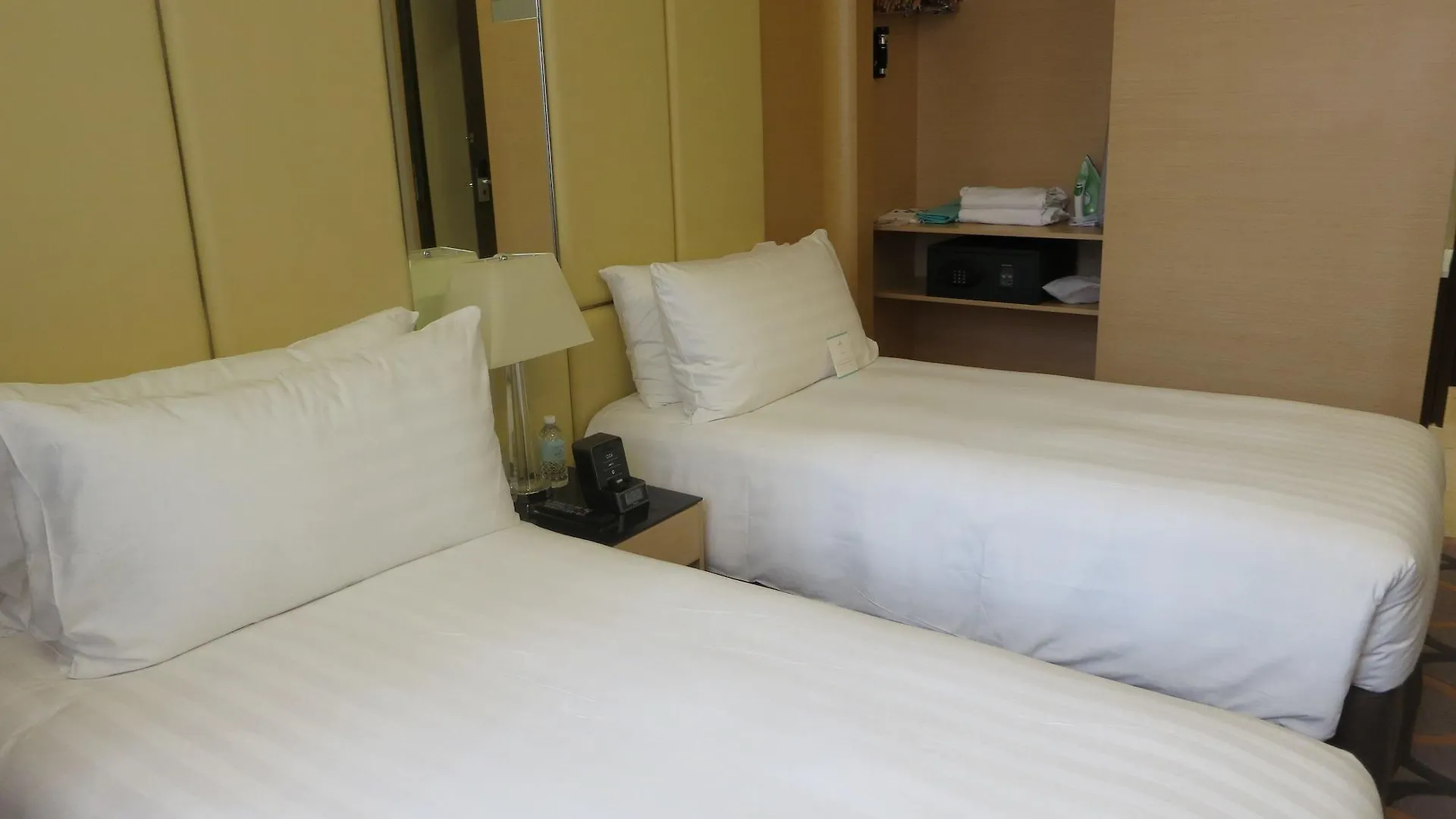 Dorsett Singapore - Newly Refurbished