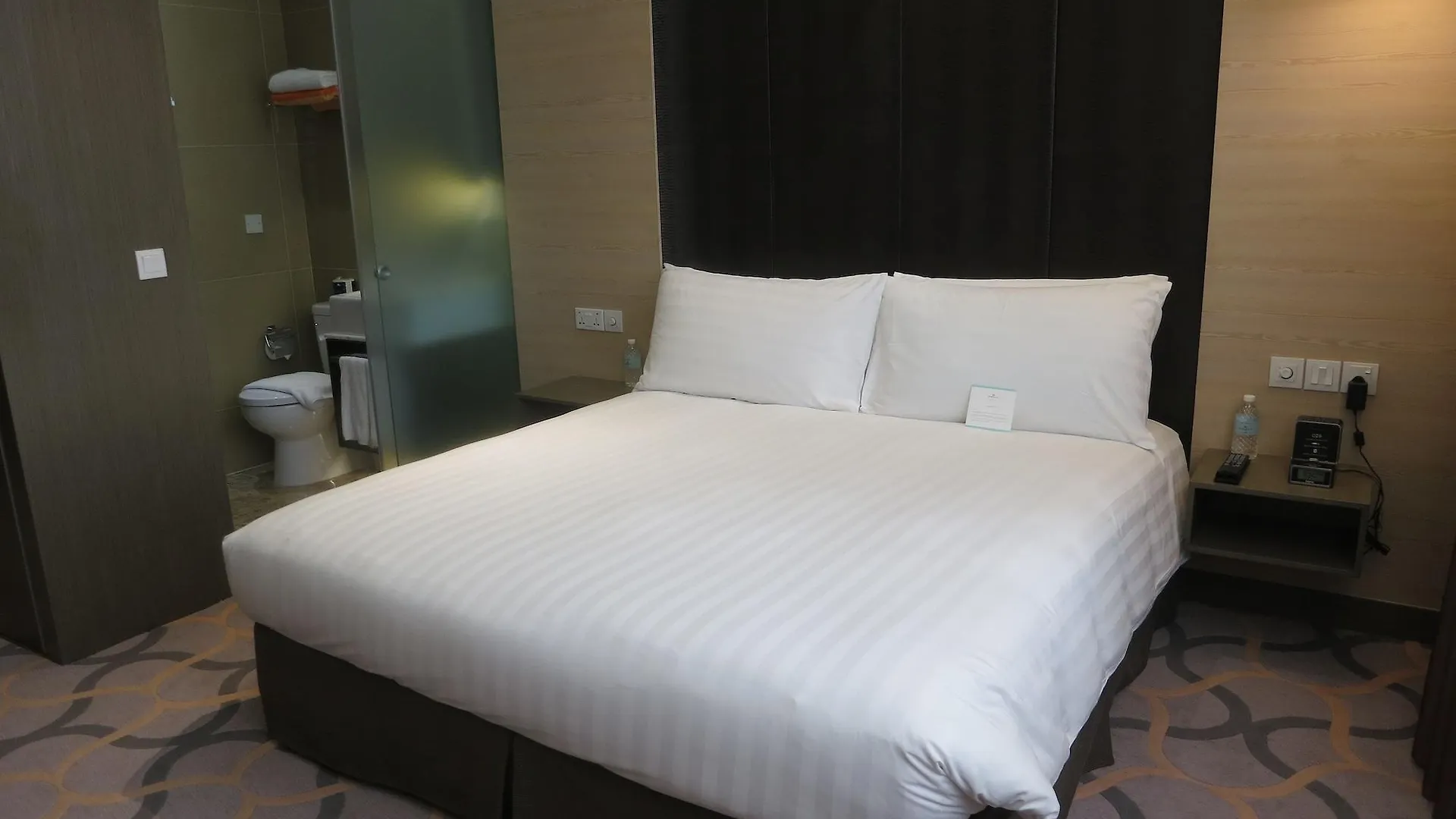 Dorsett Singapore - Newly Refurbished