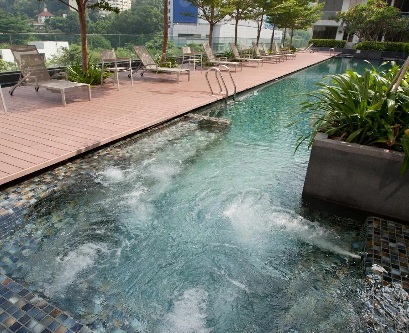Dorsett Singapore - Newly Refurbished